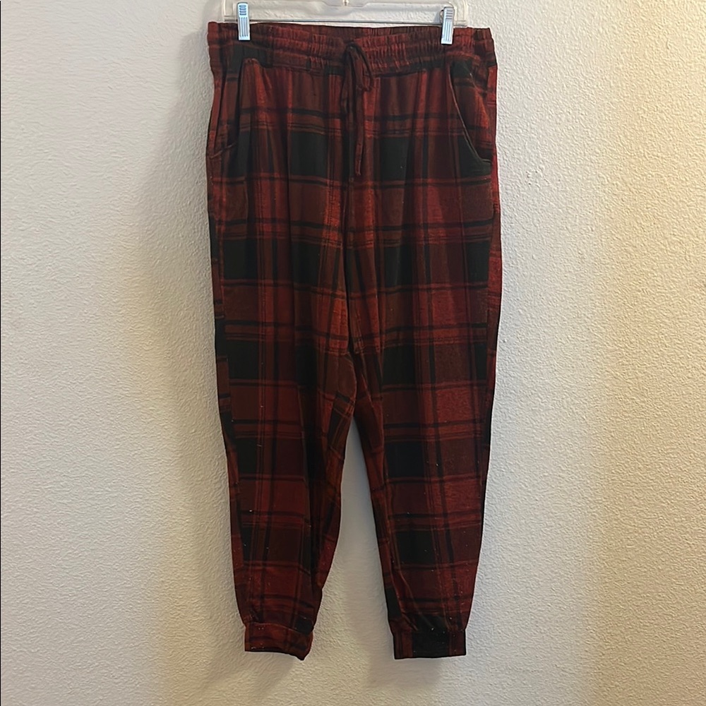 Maurices Red and Black Plaid Jogger Sweatpants